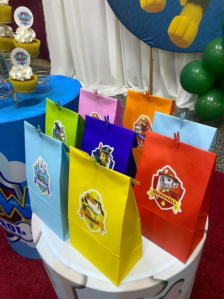 Θεματικό παιδικό πάρτι Paw Patrol με φανταστικές ιδέες για τούρτα, στολισμό και μπουφέ