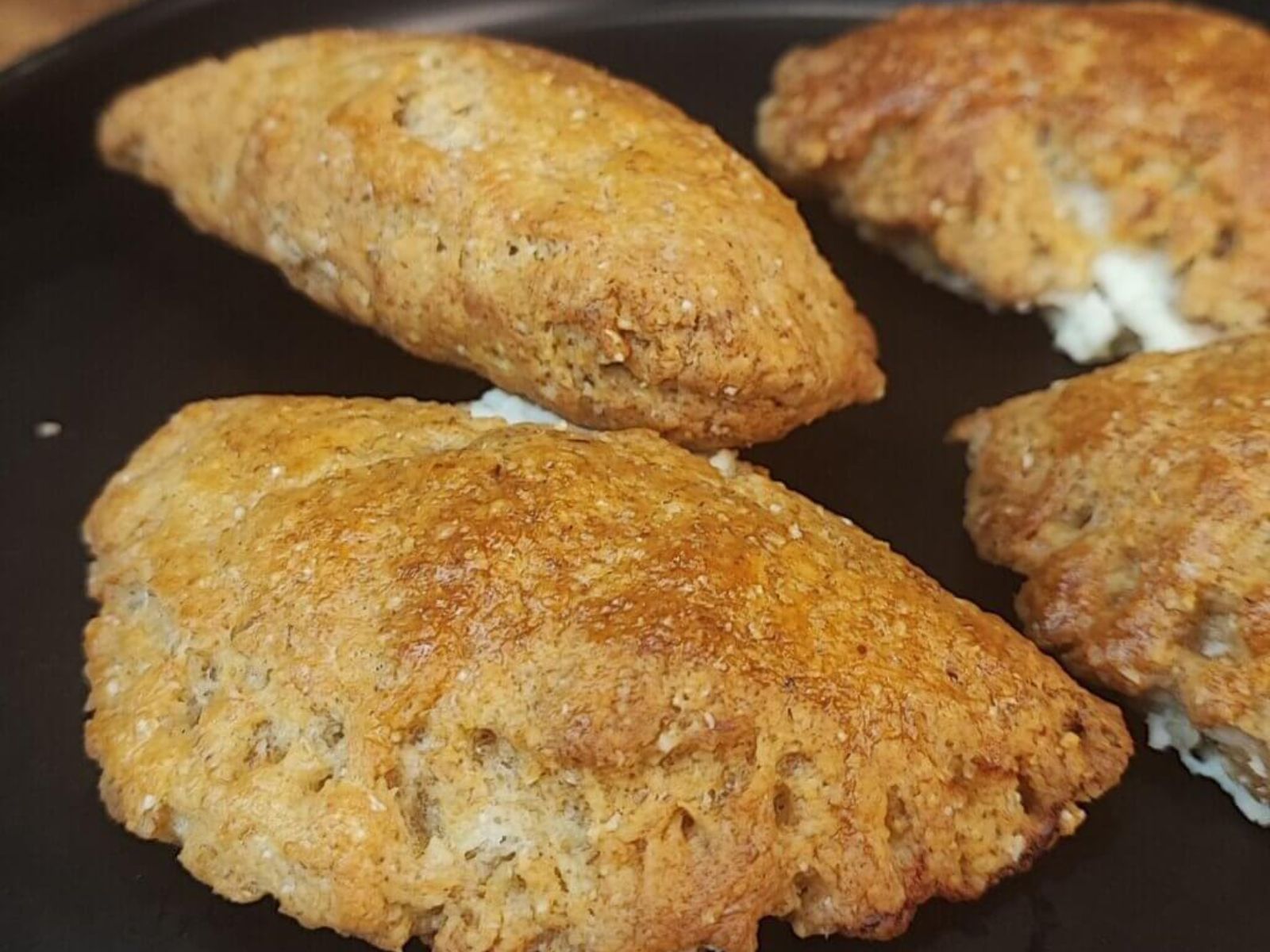 Υγιεινά τυροπιτάκια κουρού ολικής με cottage