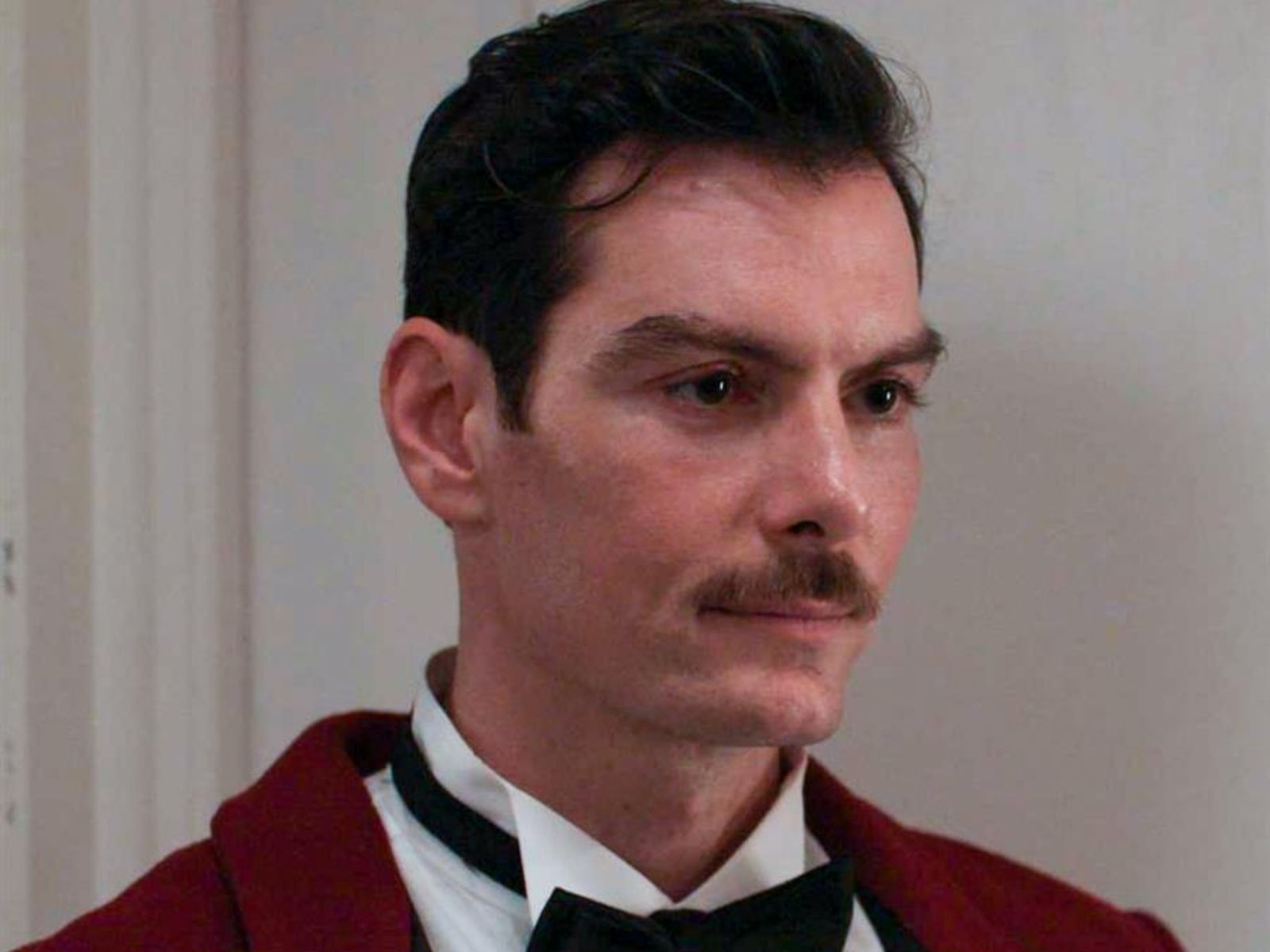 Grand Hotel: Εμφανίζεται ο πατέρας του Πέτρου που όλοι νόμιζαν ότι είχε πεθάνει