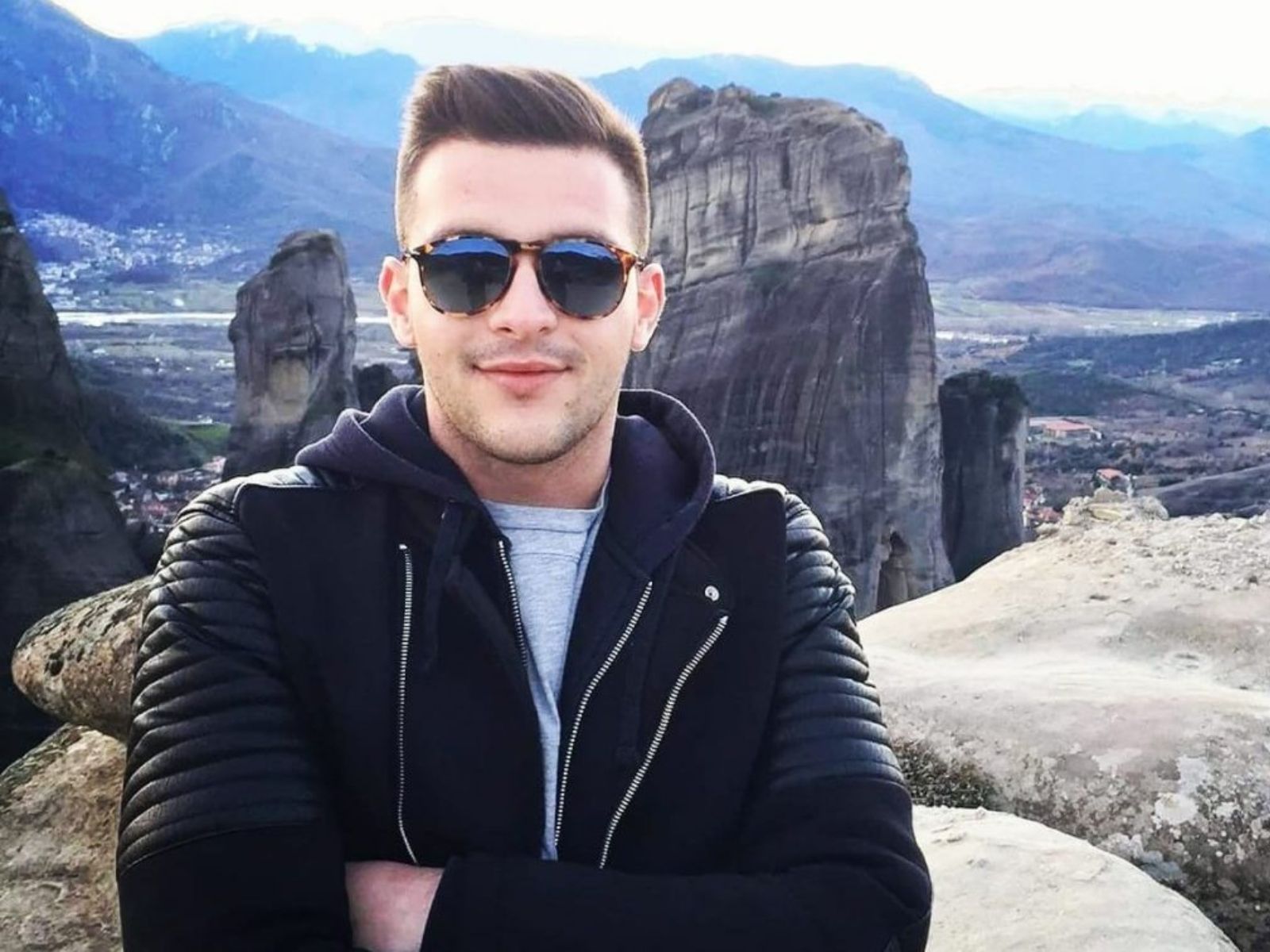 Λευκάδα: «Κανένας από τη παρέα του δεν μπήκε στη θάλασσα» – Όσα αναφέρει η θεία του 30χρονου που πνίγηκε λίγες ημέρες πριν το γάμο του