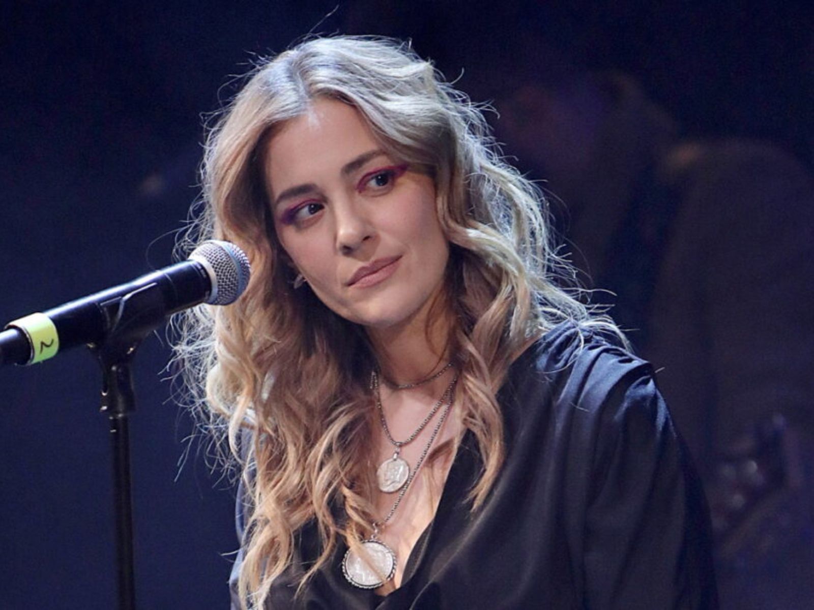 Νατάσα Μποφίλιου: «Έπαθε» Φουρέιρα- Ο χορός και η αντίδραση της τραγουδίστριας- «Πας καλά, ρε; Έλεος!»