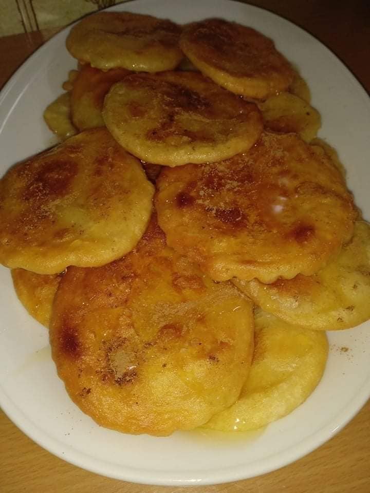 Νηστίσιμες τηγανίτες χωρίς μαγιά