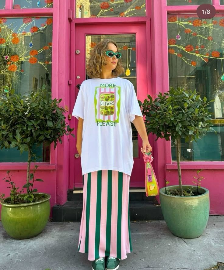 Ντύσιμο Ιουνίου 2025: Ιδέες για το ντύσιμο του μήνα με τα must have ρούχα της σεζόν