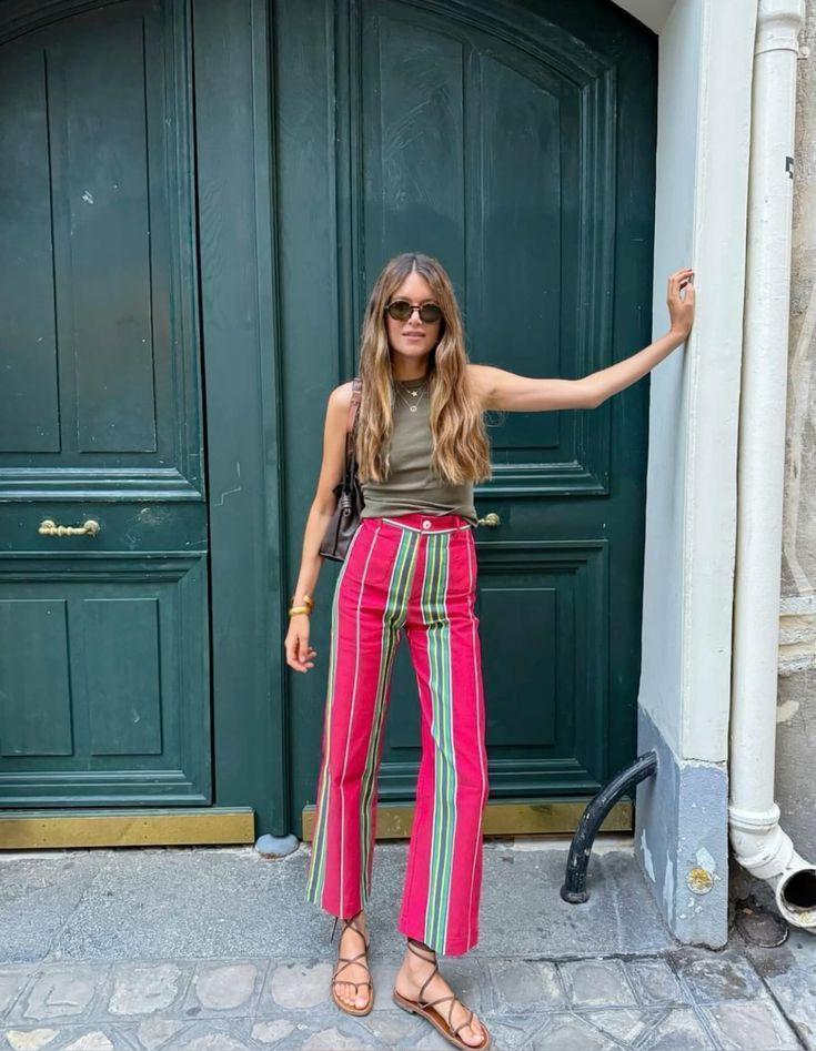 Ντύσιμο Ιουνίου 2025: Ιδέες για το ντύσιμο του μήνα με τα must have ρούχα της σεζόν