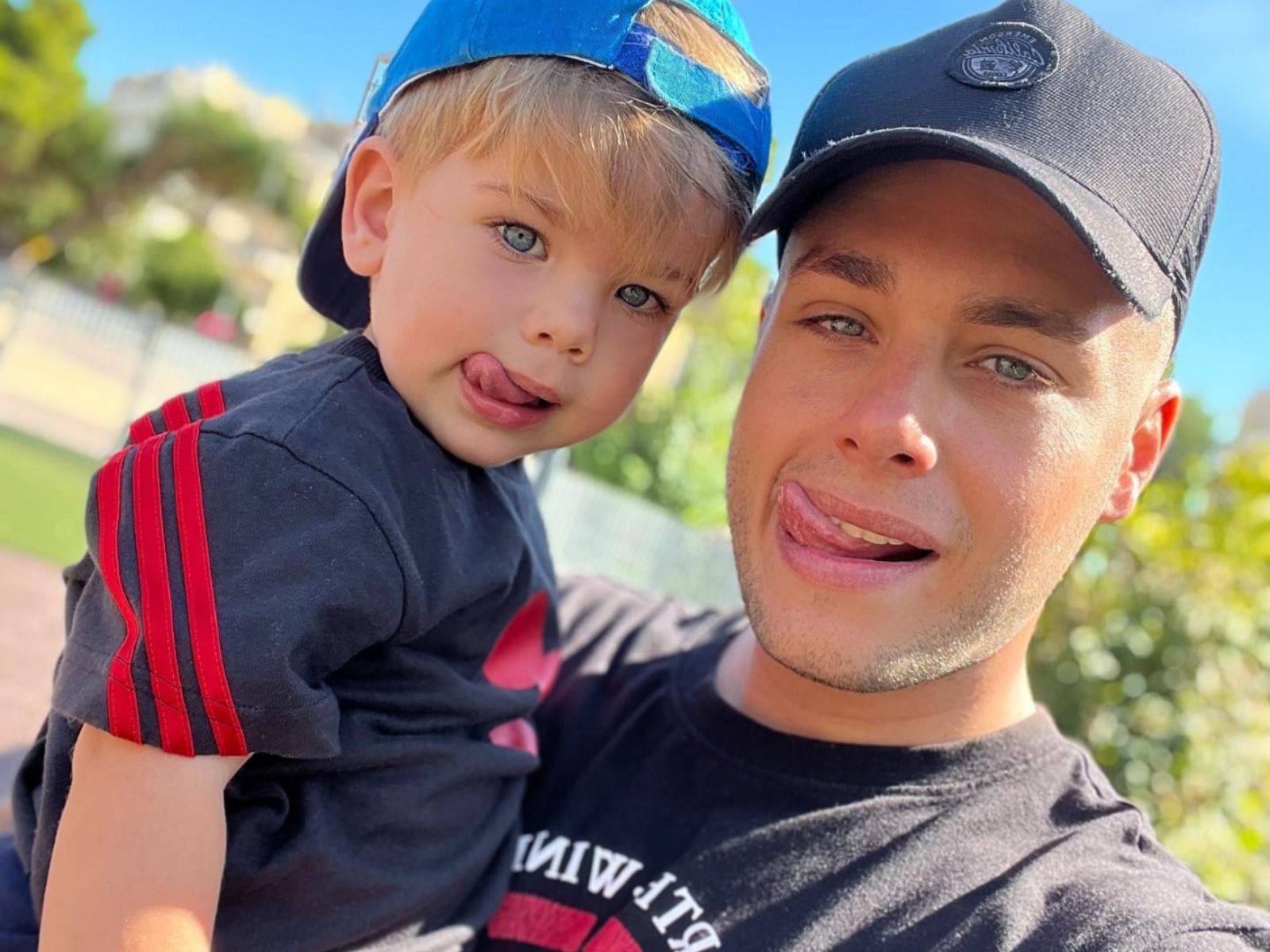 Αλέξανδρος Κοψιάλης – Χαζομπαμπάς με τη βούλα παίζει μπάσκετ με τον γιο του και γίνεται πάλι παιδί