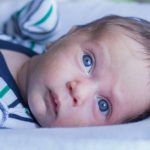 Κλειστός δακρυϊκός πόρος: Γιατί συμβαίνει αυτό στα βρέφη τα συμπτώματα και η αντιμετώπιση