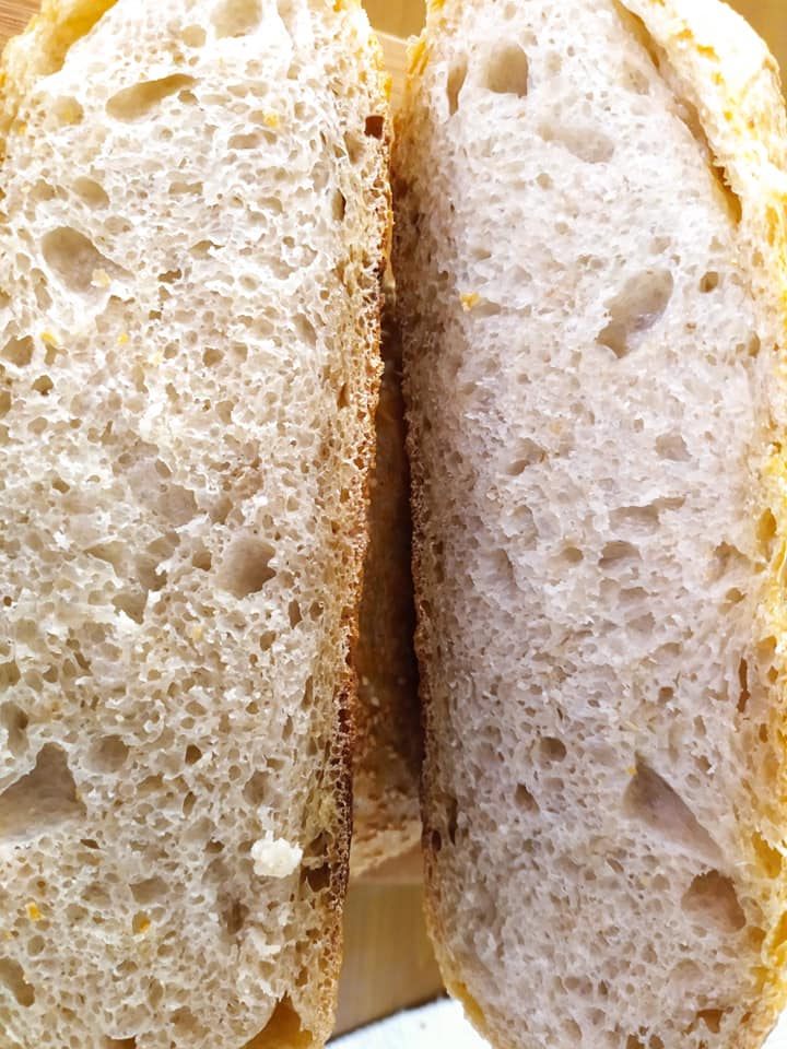 Αφράτο ψωμί με προζύμι χωρίς γλουτένη