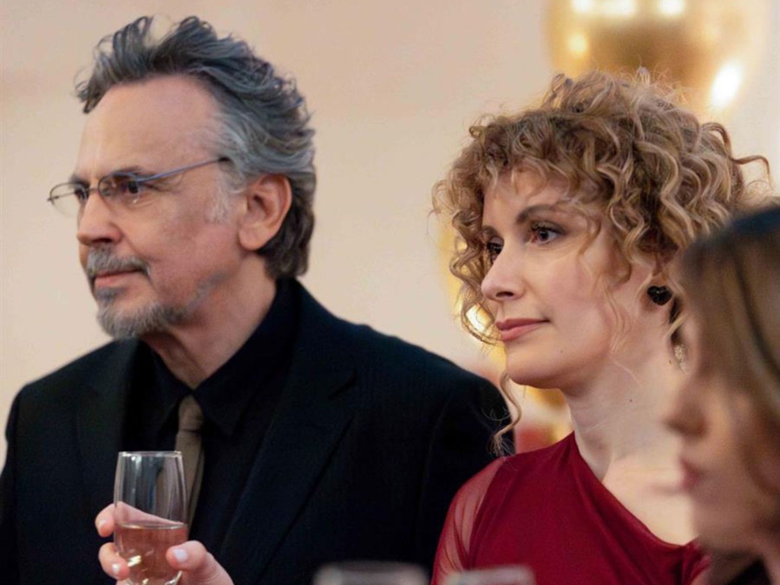 Παιχνίδια-Εκδίκησης-Μάνος-Χρύσα- Παιχνίδια-Εκδίκησης-Μάνος-Χρύσα-