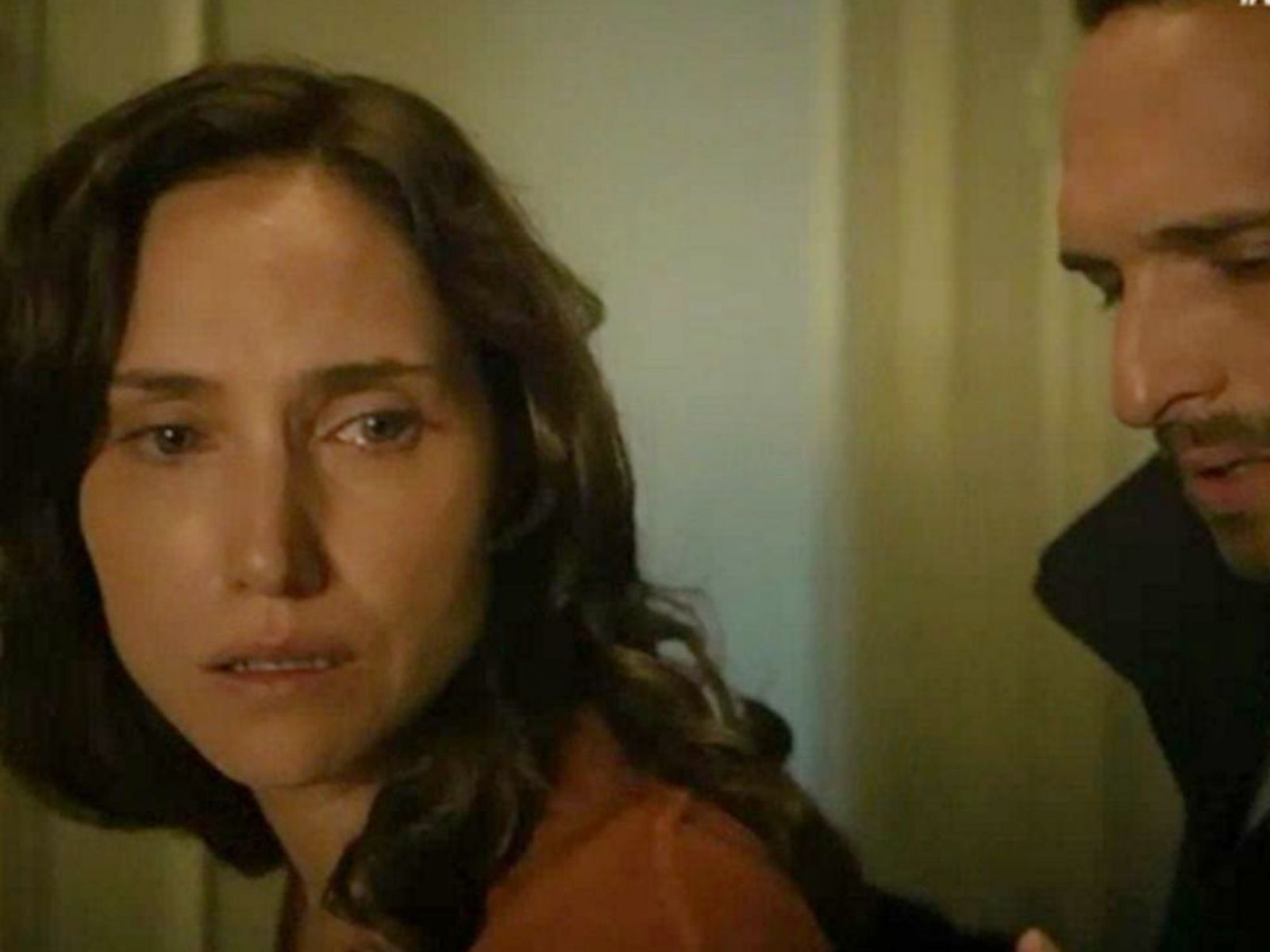 Διάφανη Αγάπη: Η Άννα σκοτώνεται ακαριαία από έκρηξη