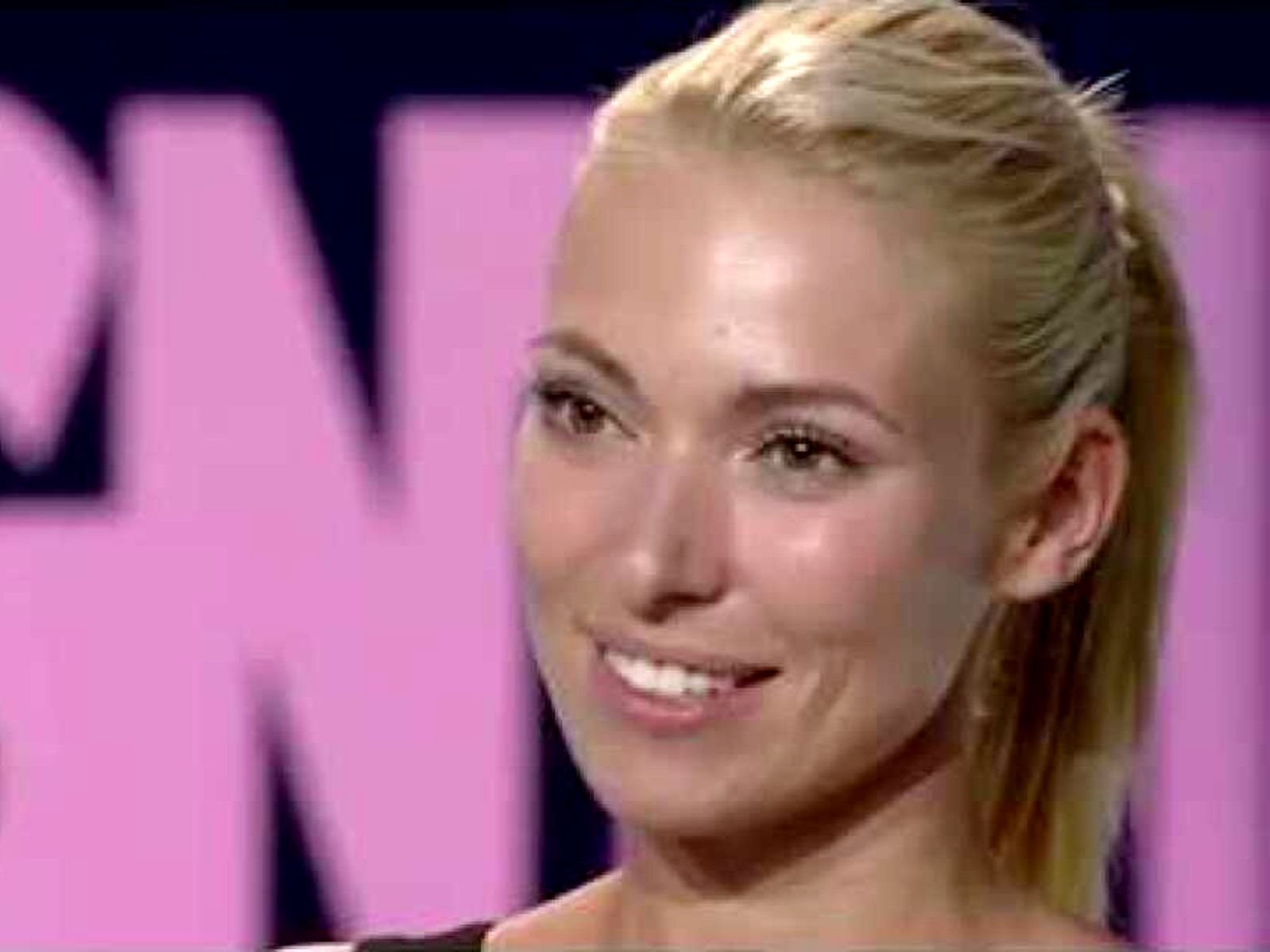 Μικαέλα Φωτιάδη: «Έχω αλλάξει όνομα, χώρα και ζωή» – Τι έχει συμβεί στην πρώην παίκτρια του GNTM;