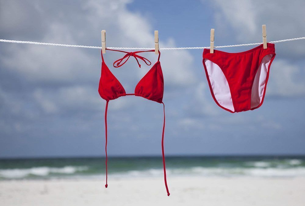 Τσάντα παραλίας – To checklist με τα απαραίτητα αντικείμενα που πρέπει να έχεις μαζί σου