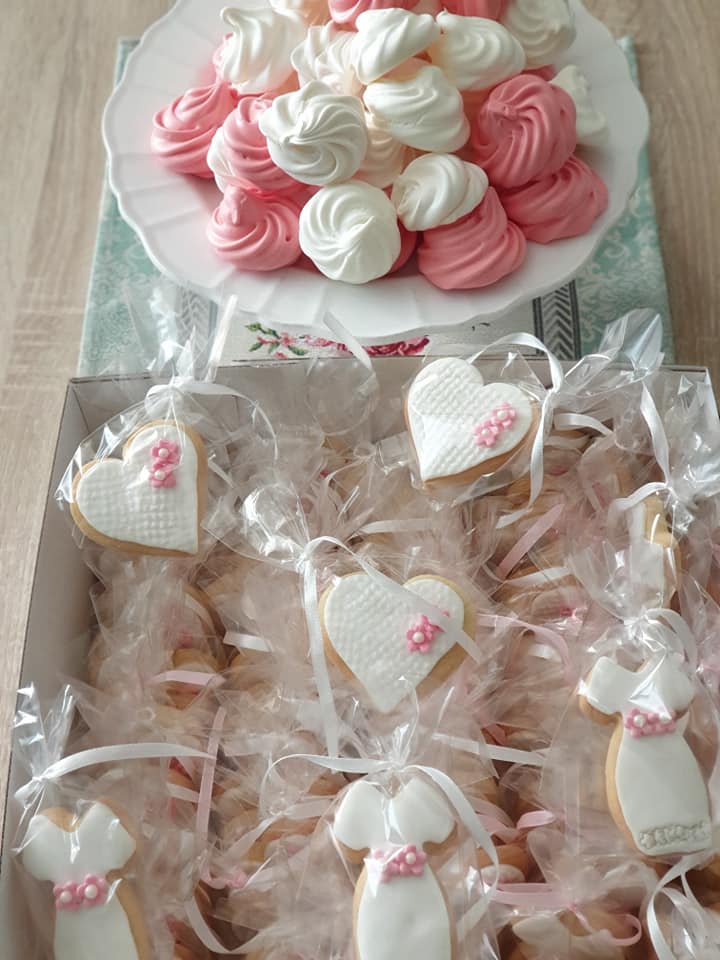 Μπισκότα βουτύρου με ζαχαρόπαστα για γάμο