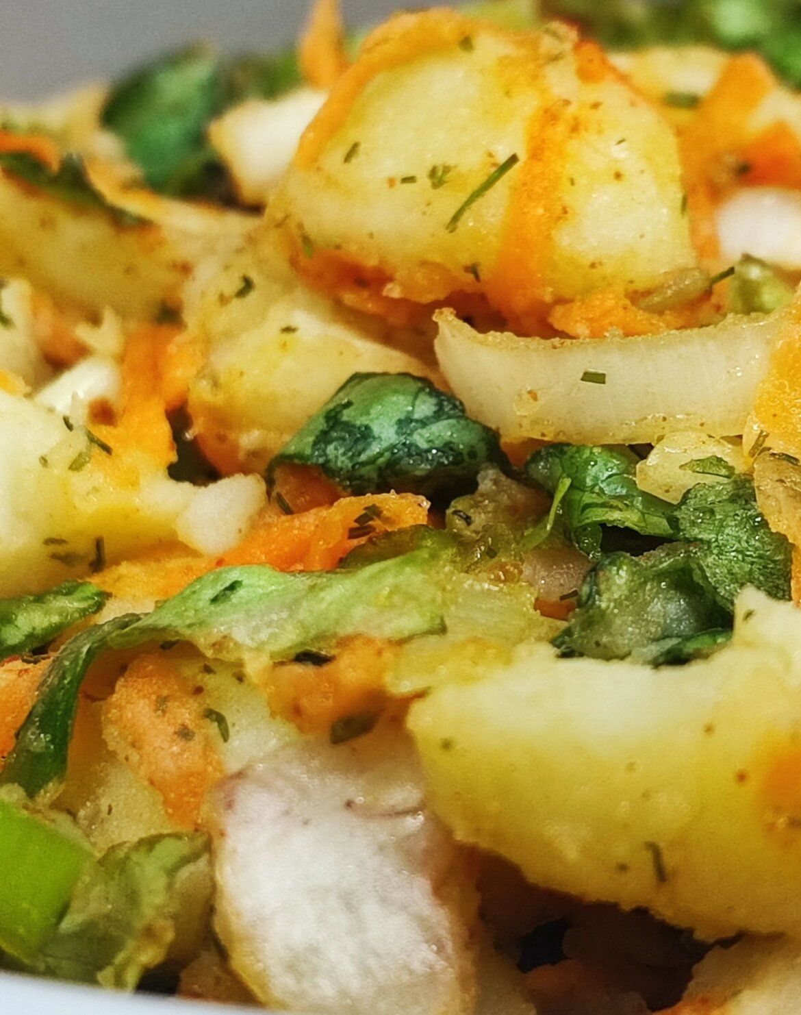 Τούρκικη πατατοσαλάτα με μυρωδικά