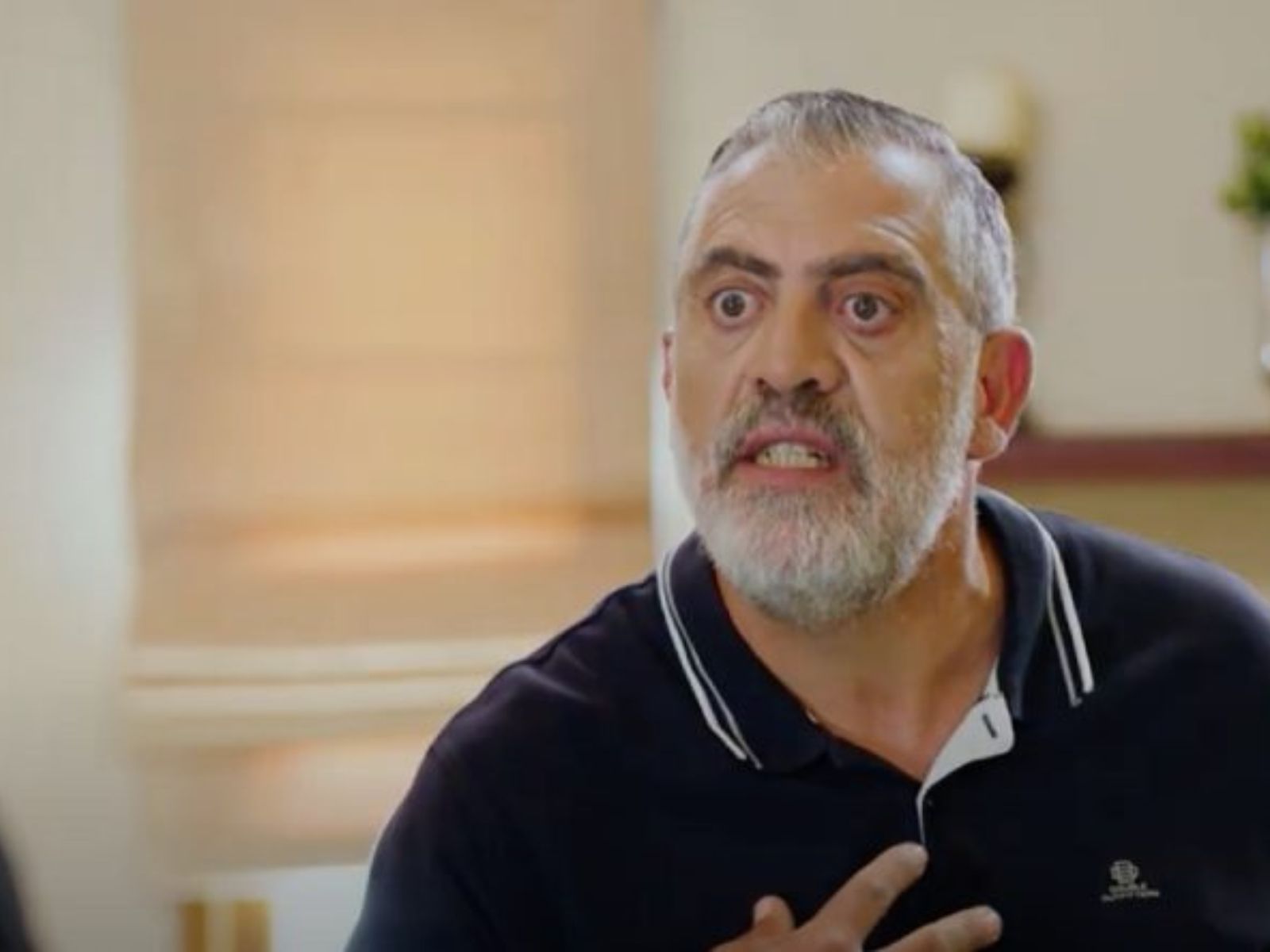 Η Γη της Ελιάς: Μεγάλη ανατροπή με το Δημοσθένη- Καταλήγει στη φυλακή και καταρρέει