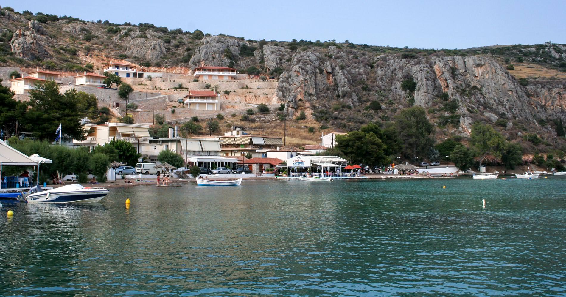 Οι καλύτεροι προορισμοί για οικογενειακές διακοπές με θεά θάλασσα στην Ελλάδα