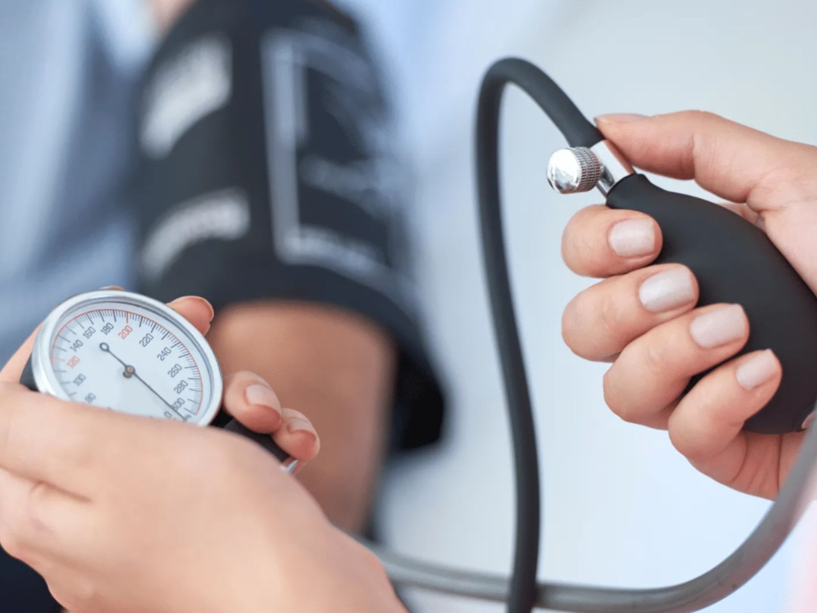 Πώς να αναγνωρίσεις τα πρώτα σημάδια της υπέρτασης