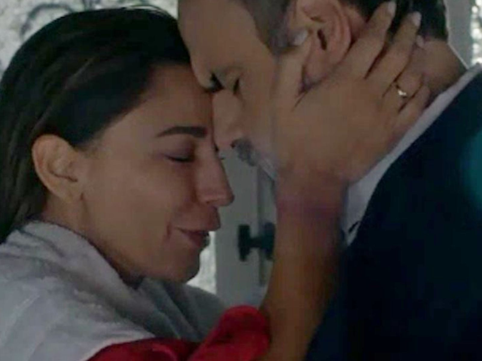 Άγιος Έρωτας: Ο γιος της Χριστίνας και του Παύλου έρχεται στη Στέρνα και φέρνει τα πάνω κάτω