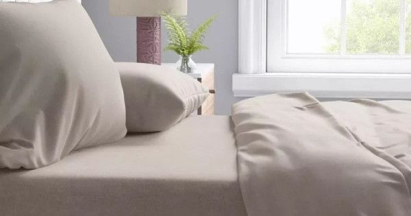 Απλά κόλπα για να δροσίσεις το σπίτι το Καλοκαίρι χωρίς air condition