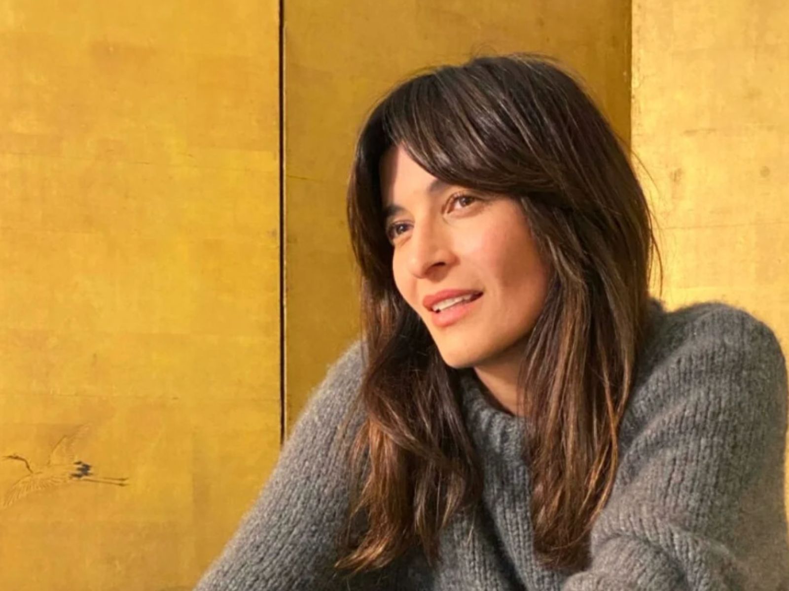 Η Γη της Ελιάς : Η Ιουλία αφήνει το μωρό και φεύγει χωρίς να ενημερώσει τον Στάθη