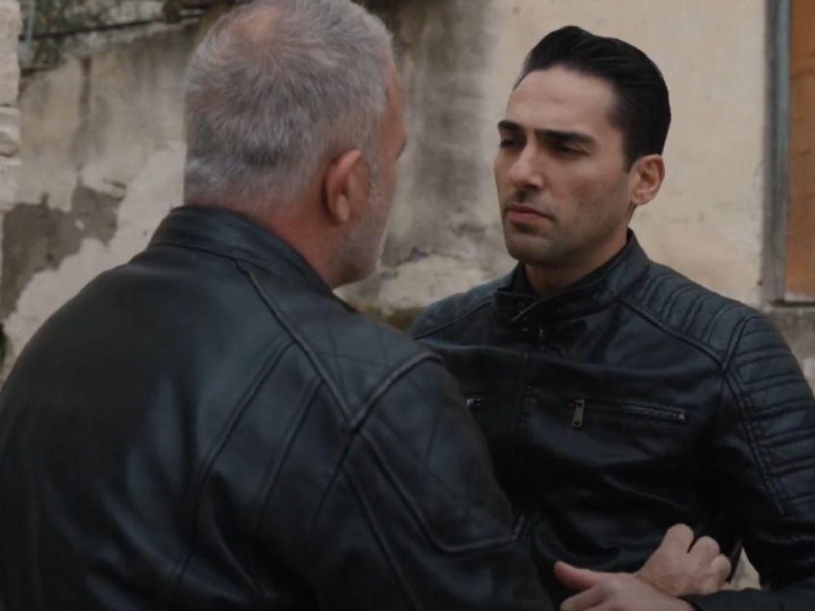 Η Γη της Ελιάς: Στάθης – Κουράκος γίνονται φίλοι & η Ιουλία έξαλλη τα βάζει μαζί τους
