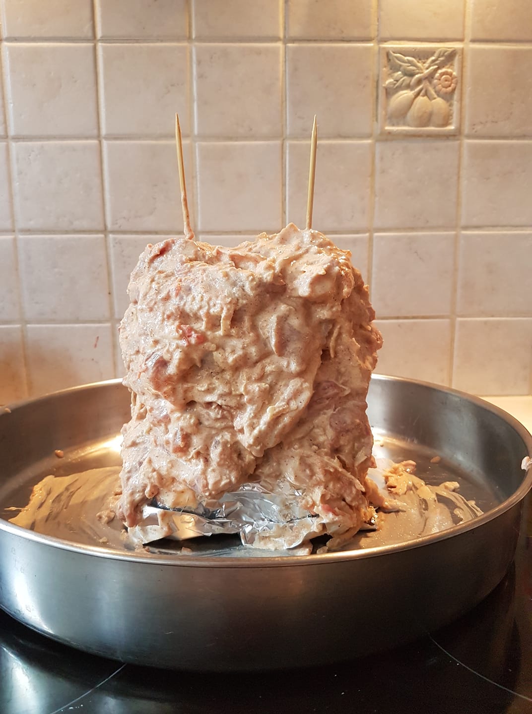 Σπιτικός γύρος χοιρινός με την καλύτερη μαρινάδα