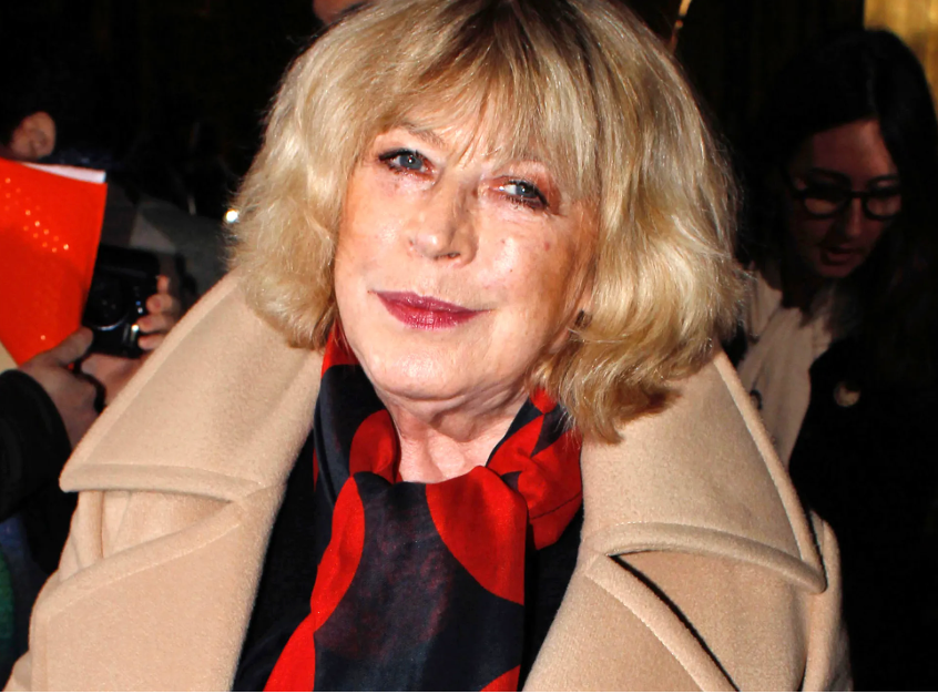 Αυτή είναι η τραγουδίστρια που μας έβαλε στη black list- Ορκίστηκε να μην ξαναέρθει ποτέ στην Ελλάδα- Ποιος είναι ο λόγος;