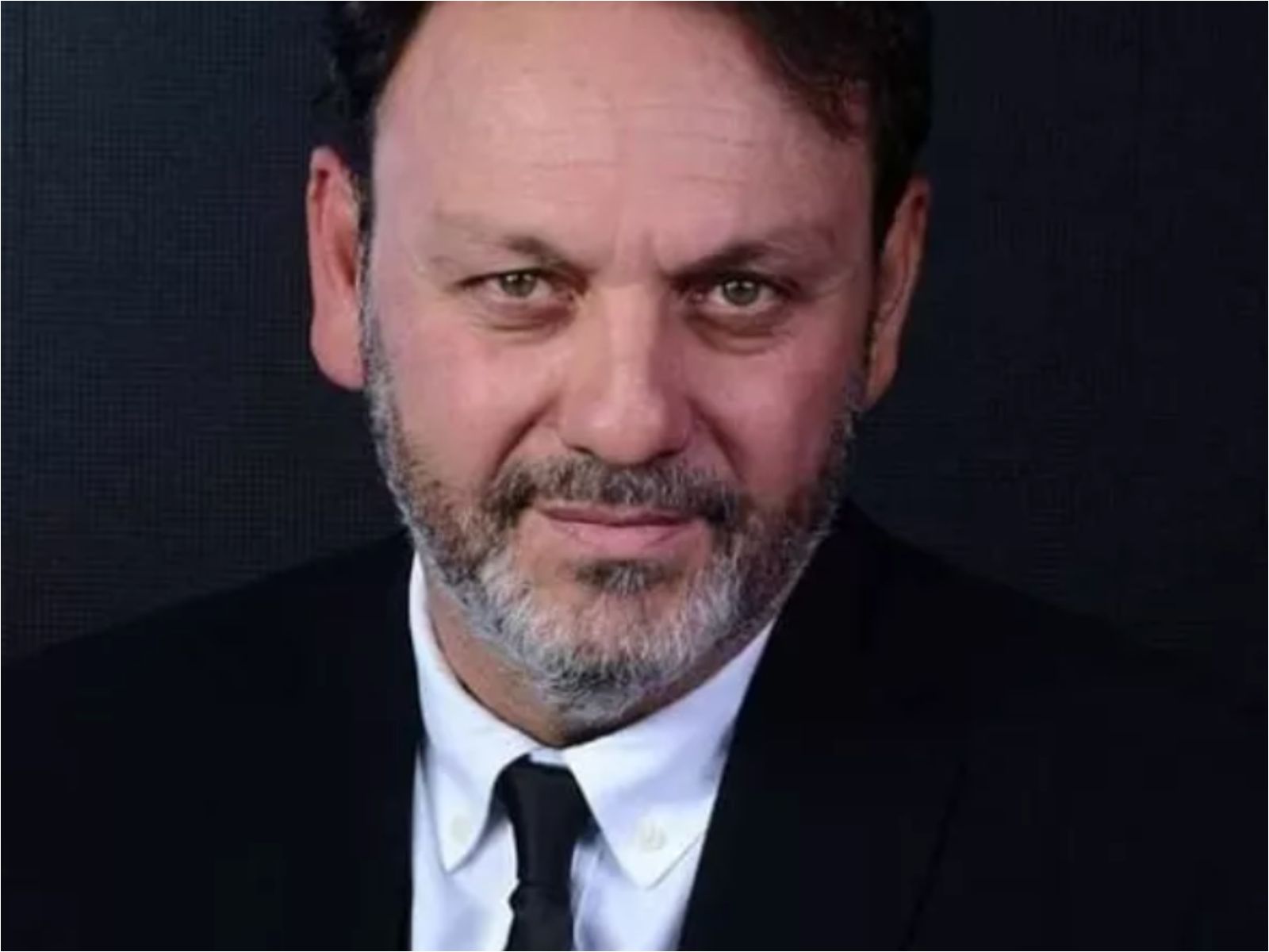 Στάθης Αγγελόπουλος: Στο κρατητήριο ο γνωστός τραγουδιστής- Ενδέχεται να ενεπλάκη σε περιστατικό ενδοοικογενειακής βίας κατά της πρώην συζύγου του