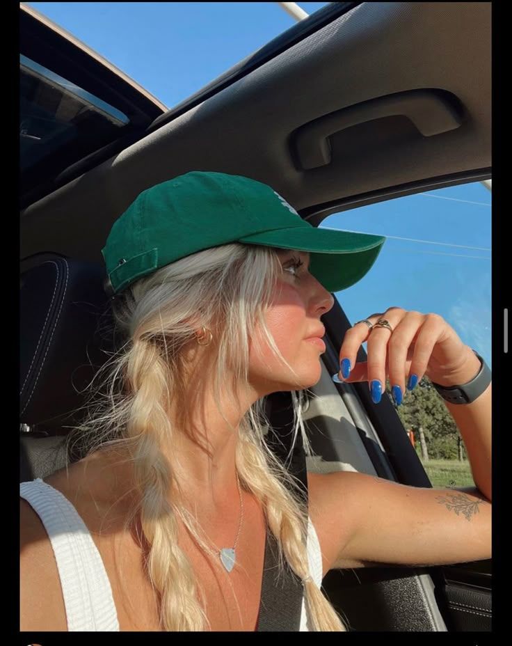 Τα πιο cool καλοκαιρινά χτενίσματα που κάνεις σε 5 λεπτά