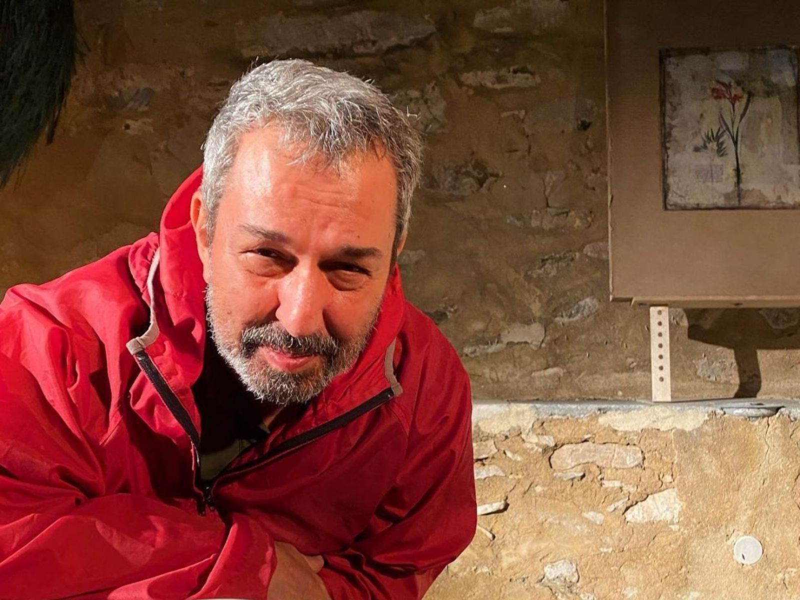 Η Γη της Ελιάς : Ο Σήφης γίνεται χυδαίος απέναντι στη Δάφνη