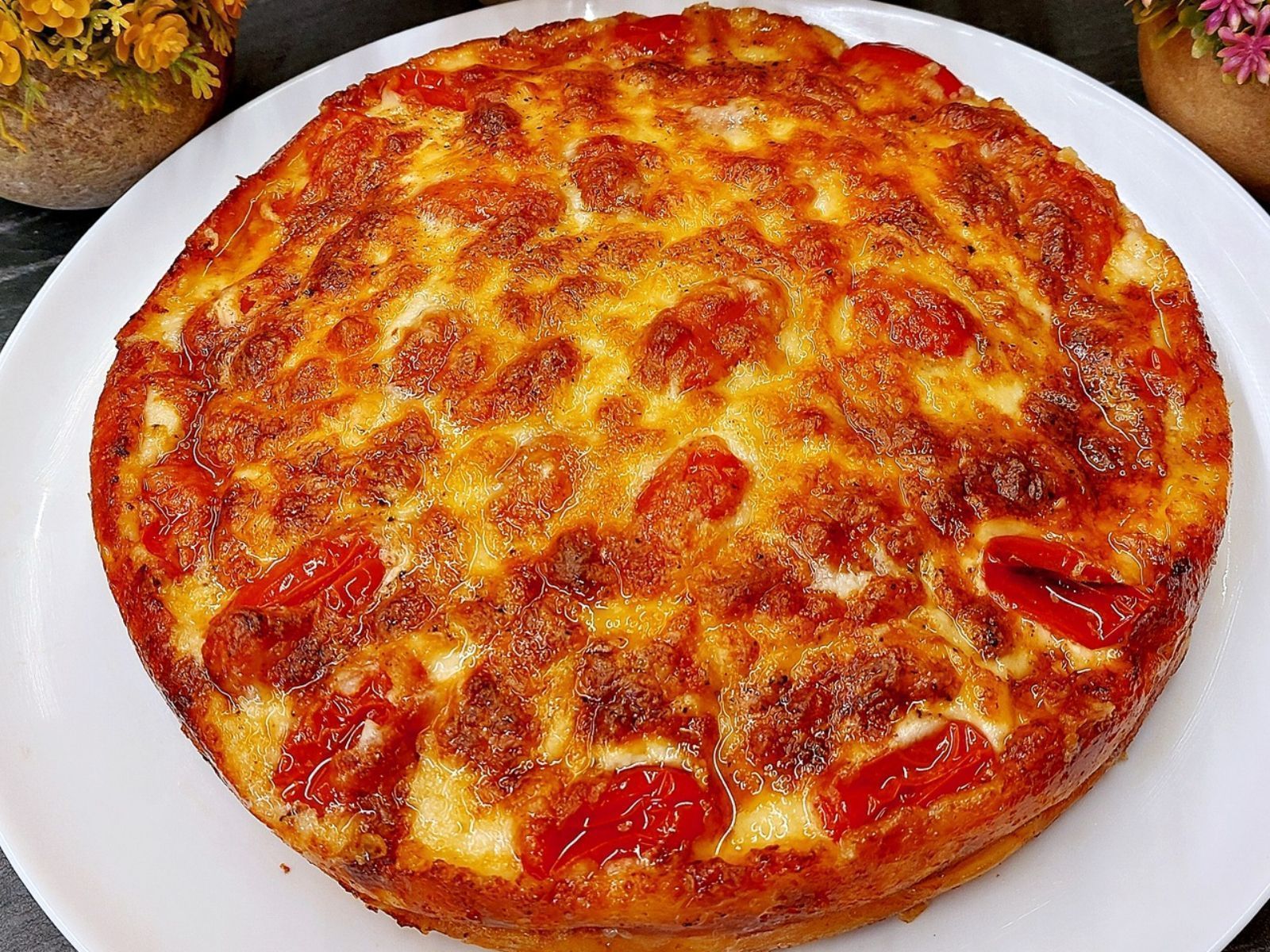 Καλοκαιρινό σουφλέ με ντοματίνια και τορτίγιες από τον Γιώργο Ζώλη