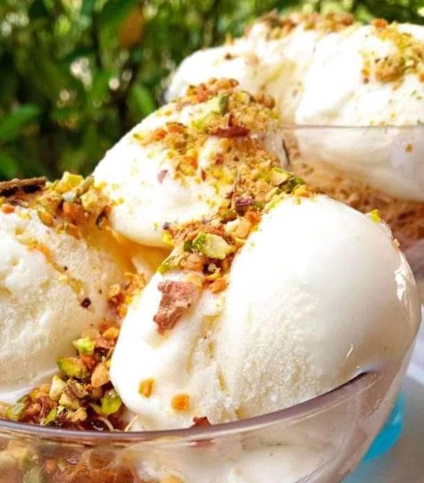 Κανταΐφι στο ποτήρι με παγωτό από την Τζένη Τσανακτσίδου