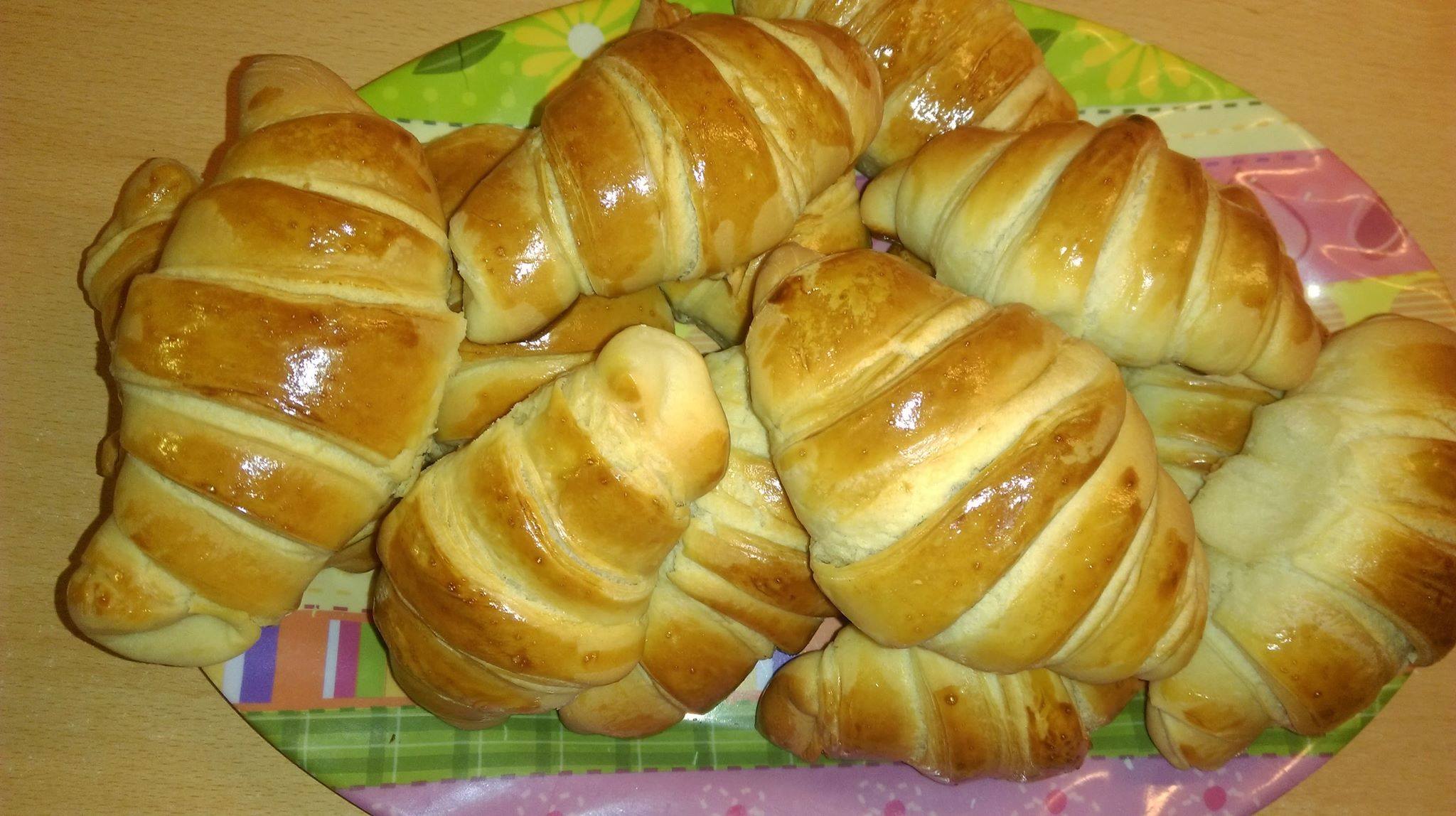 Αφράτα κρουασανάκια με σφολιάτα για όλες τις ώρες