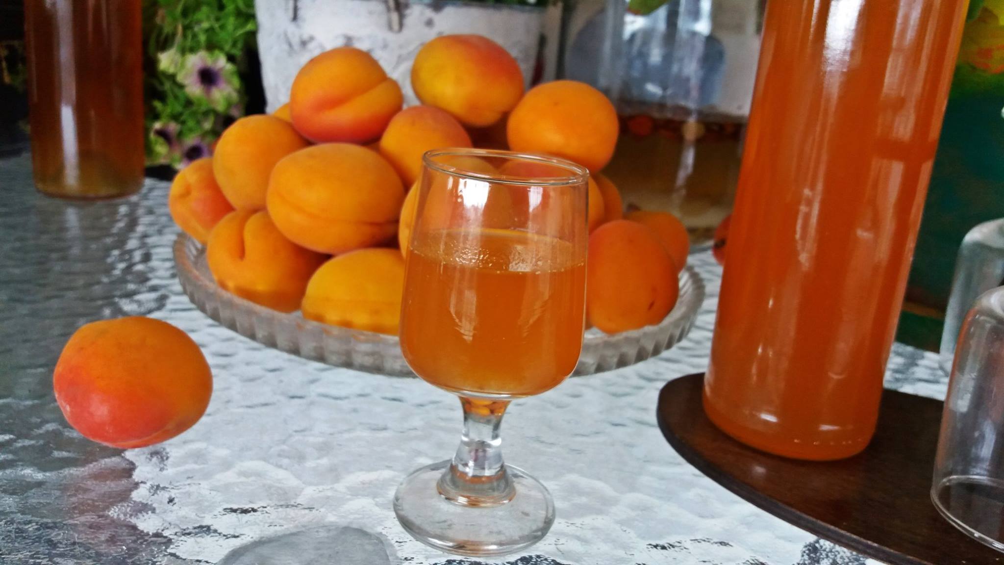 Λικέρ βερίκοκο – ροδάκινο