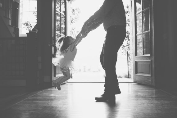 Γιορτή του Πατέρα : Πες μου το ζώδιο σου να σου πώ τί μπαμπάς είσαι