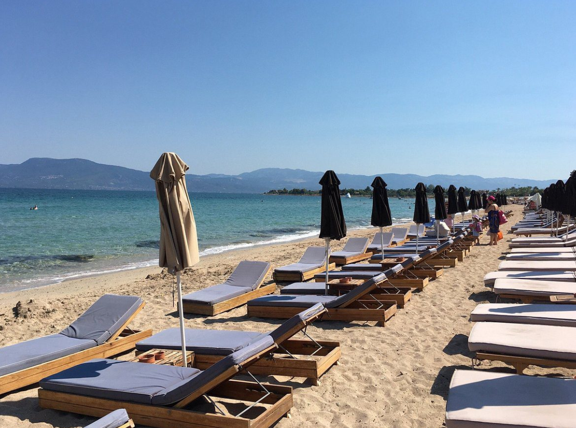 2+1 παραλίες 2 ώρες μακριά από την Αθήνα για μονοήμερες εξορμήσεις με όλη την οικογένεια