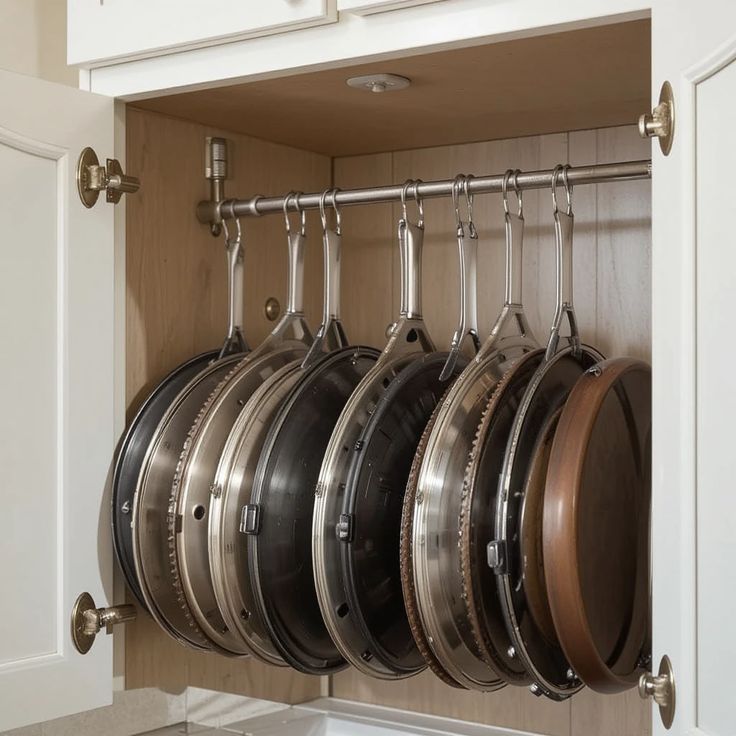 Μικρή κουζίνα με λίγα ντουλάπια – Συμβουλές για σωστή οργάνωση χωρίς ανακαίνιση