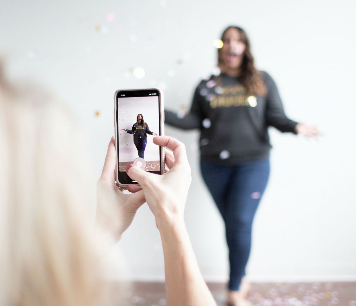 Θέλεις να γίνεις viral στο TikTok; – Όλες οι συμβουλές από social media experts για να αυξήσεις τις προβολές σου