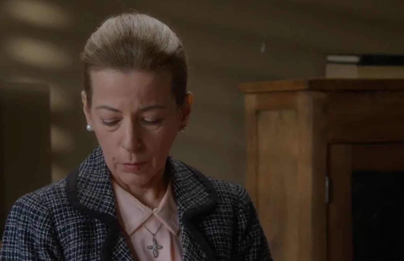 Άγιος έρωτας: Καρε καρέ ο θάνατος της Ολυμπίας- Η θηλιά στο λαιμό του Παύλου