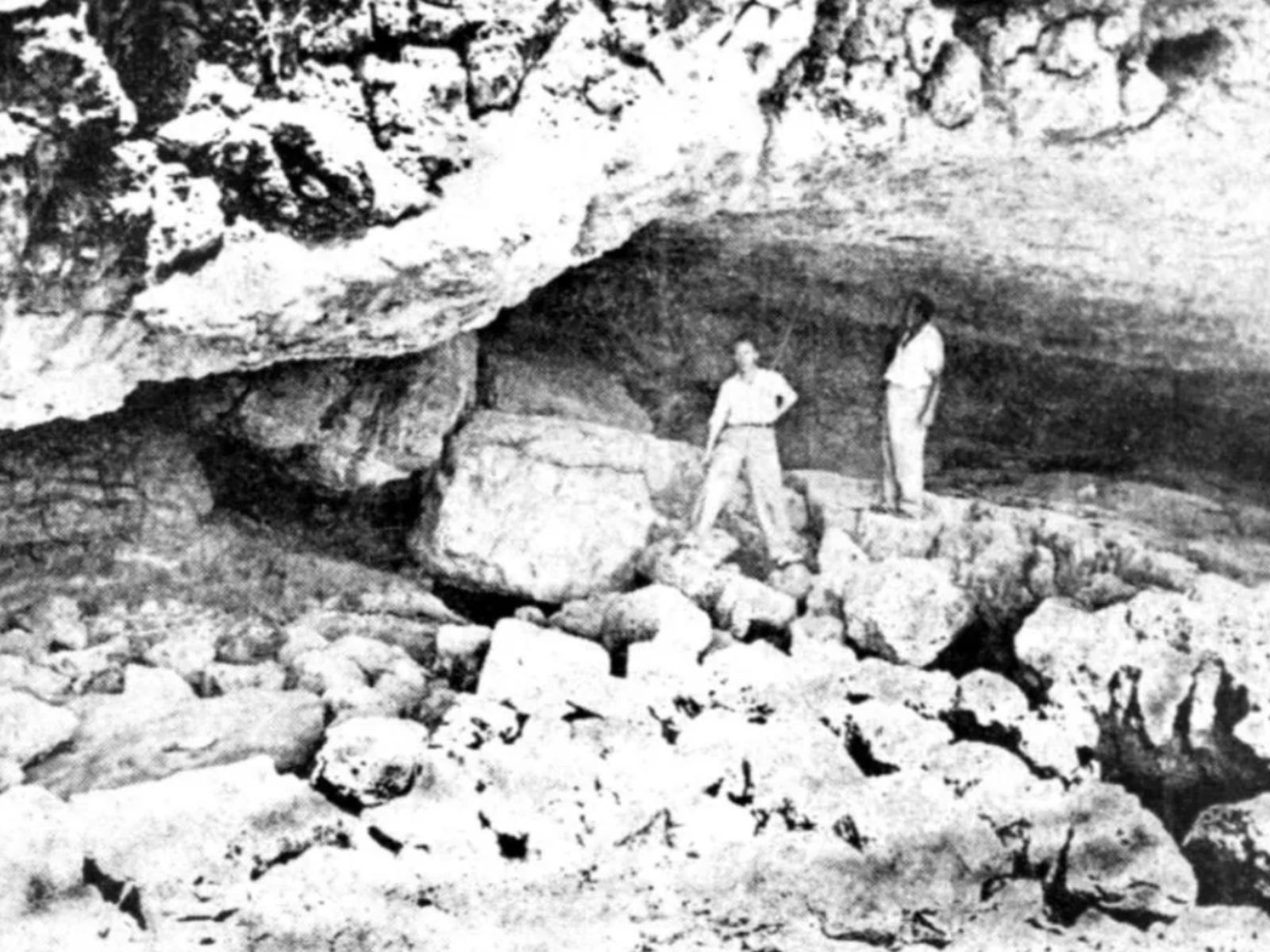 Το θρίλερ της Πειραϊκής με τα ακέφαλα πτώματα και τα μυστικά δωμάτια των αρχαιοκάπηλων