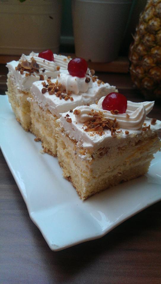 Τούρτα με γεύση Νουγκατίνα Αμυγδάλου