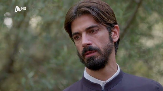 Άγιος έρωτας: Ο Νικόλαος πάει να πει στη Χλόη πως έκλεισε ημερομηνία γάμου τη στιγμή που η ίδια έχει μάθει την αλήθεια για το παιδί