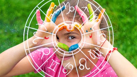 Παιδί Δίδυμος: Το πιο κοινωνικό και χαρισματικό πλάσμα- Τα βασικά χαρακτηριστικά του κι όλα όσα πρέπει να προσέξετε