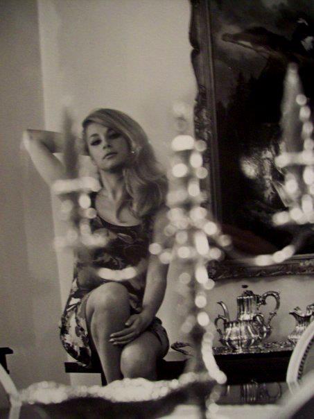 Το σπίτι της Αλίκης Βουγιουκάκη στη Στησιχόρου πωλείται ξανά – Το δωμάτιό της παραμένει ίδιο 29 χρόνια μετά