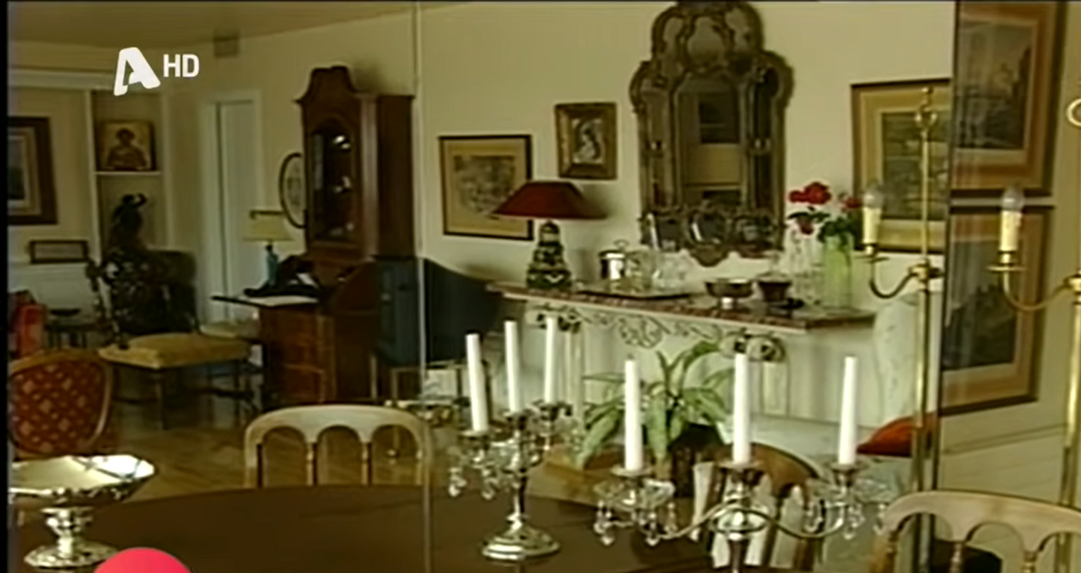 Το σπίτι της Αλίκης Βουγιουκάκη στη Στησιχόρου πωλείται ξανά – Το δωμάτιό της παραμένει ίδιο 29 χρόνια μετά