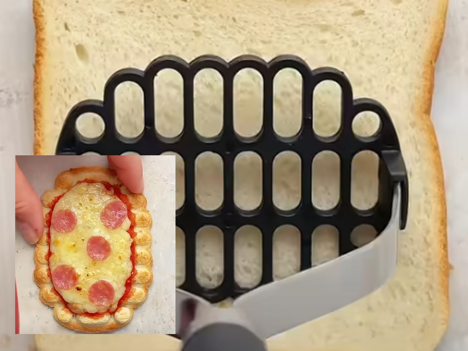 Γρήγορα ατομικα πιτσάκια με ψωμί του τοστ για το παιδικό πάρτι