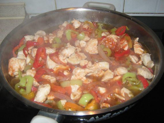 Απολαυστικός μουσακάς με κοτόπουλο χωρίς μελιτζάνες