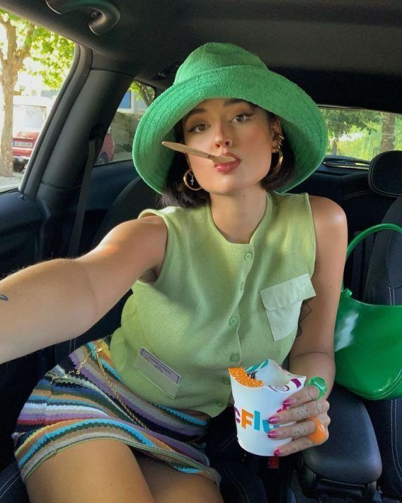 Μαλλιά Ιουλίου 2025: Μοντέρνες ιδέες για all day χτενίσματα στις διακοπές και στη πόλη