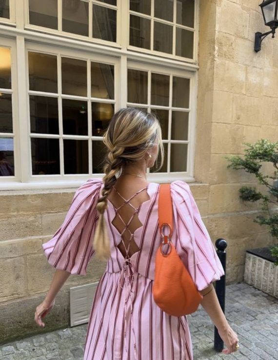 Μαλλιά Ιουλίου 2025: Μοντέρνες ιδέες για all day χτενίσματα στις διακοπές και στη πόλη