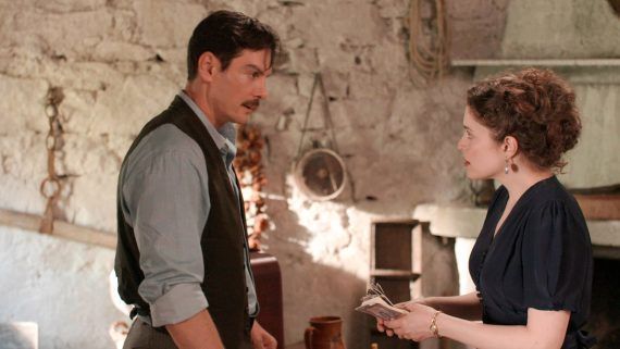 Grand Hotel: Ο Δημήτρης Κίτσος εισβάλει στο τελευταίο επεισόδιο και το κοινό ενθουσιάστηκε - Ποιος είναι ο Άρης Δανέζης