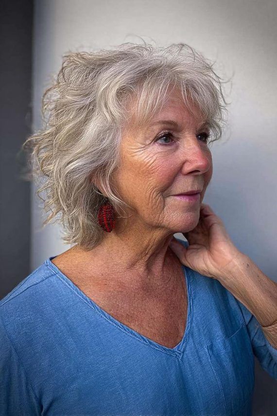 Χρώματα Μαλλιών για γυναίκες άνω των 50 που Κρύβουν Χρόνια